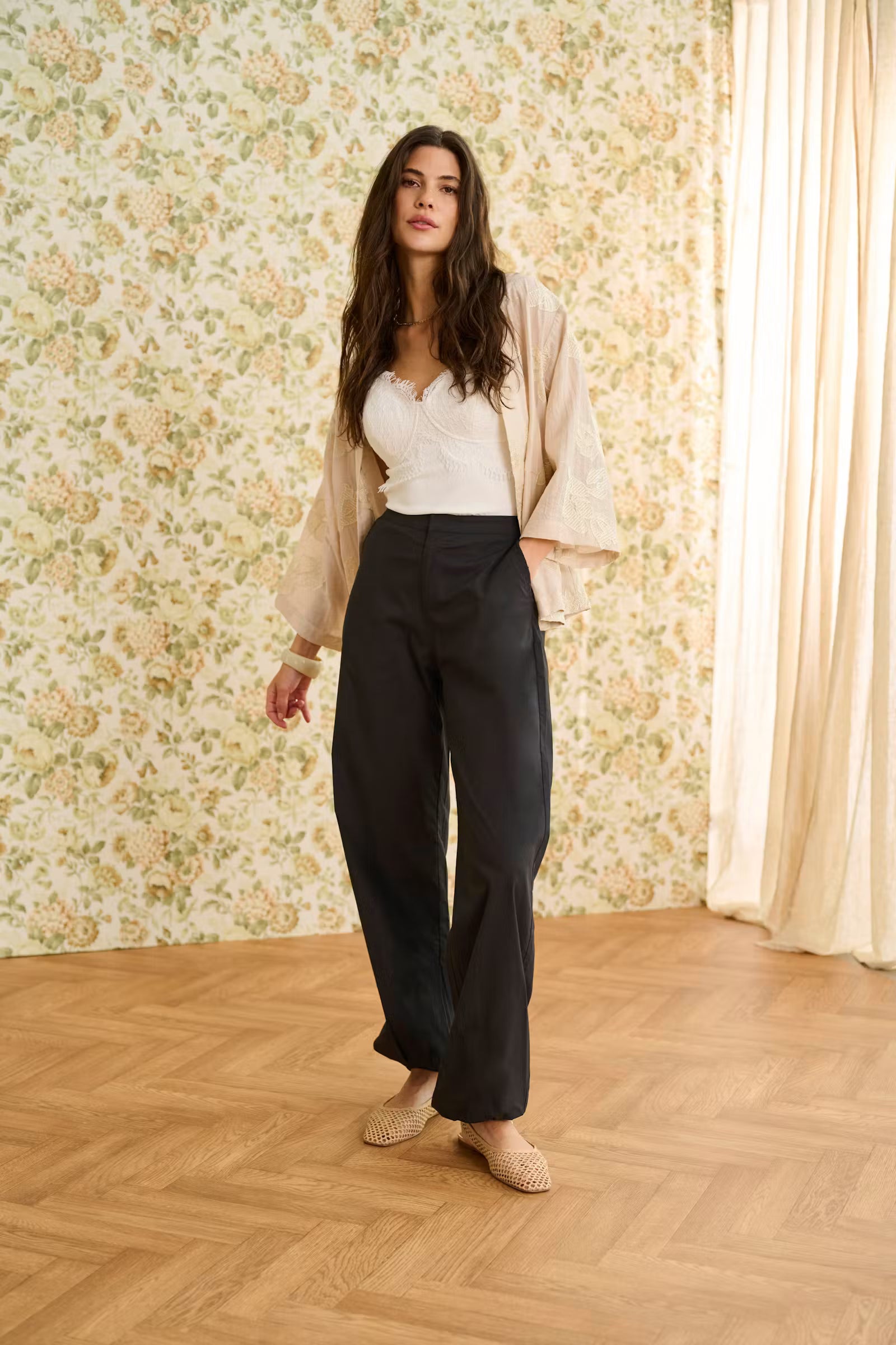 Cream | Emilia Short Kimono | Perfectly Pale Melange