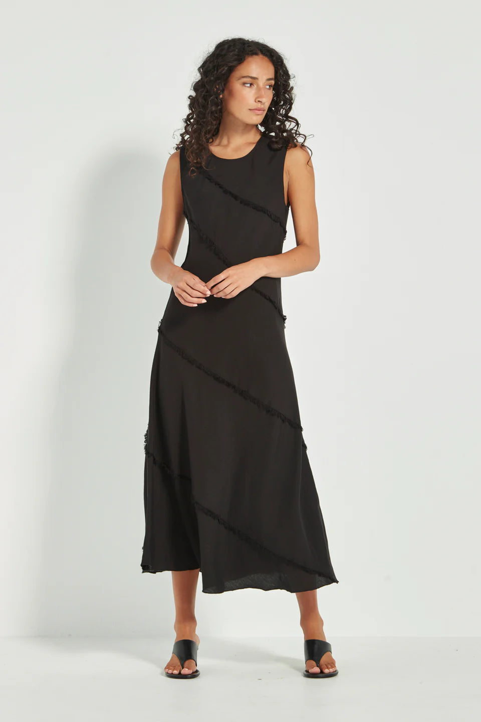 Verge | Elle Dress | Black