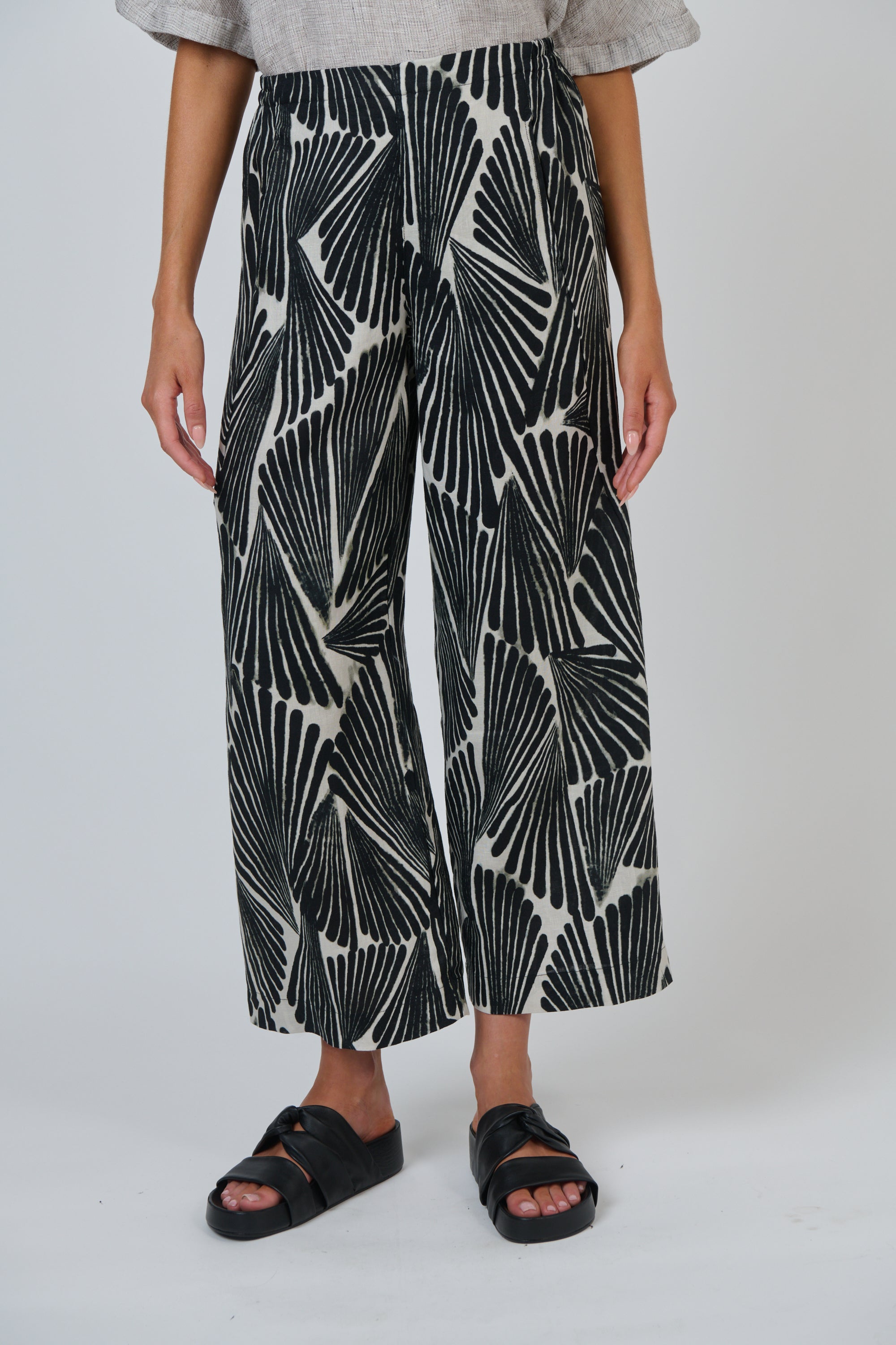 Naturals | Linen Pants | Folies