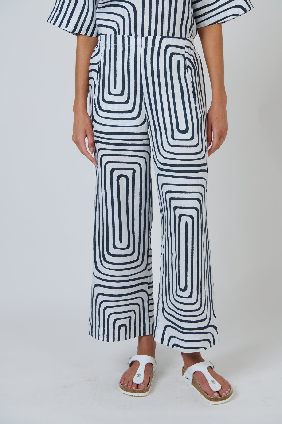 Naturals | Linen Pants | Maze