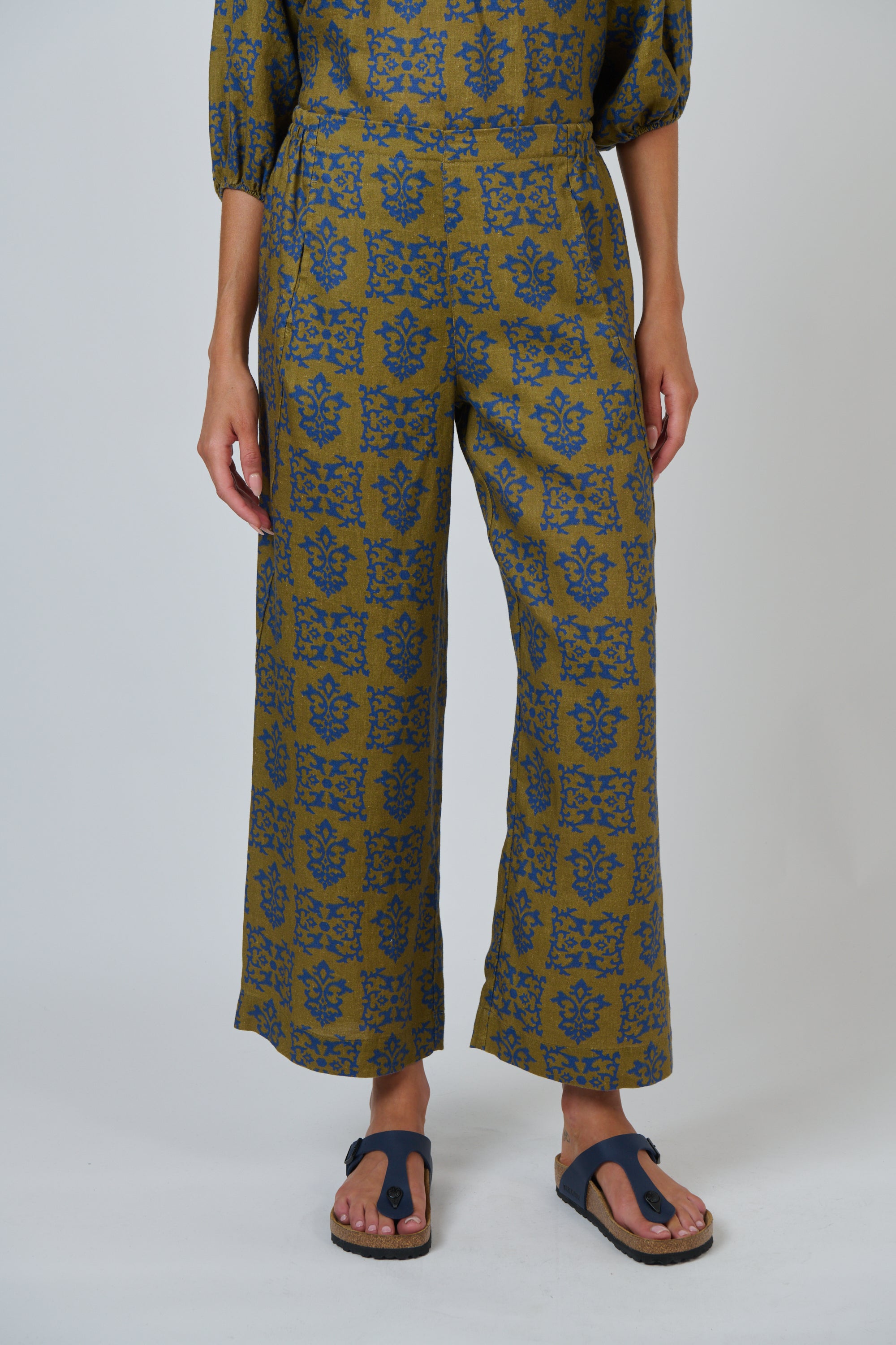 Naturals | Linen Pants | Motif
