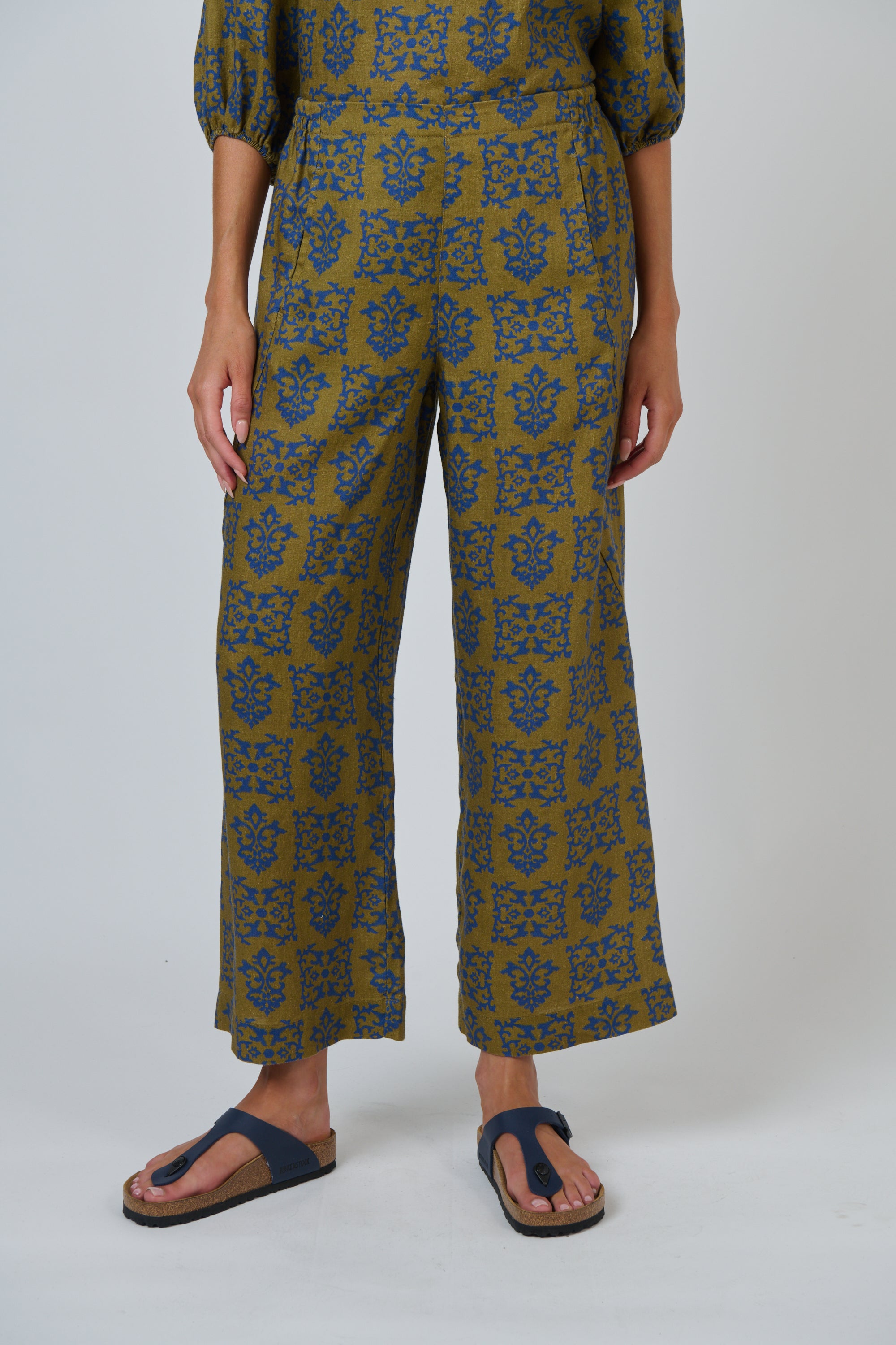 Naturals | Linen Pants | Motif