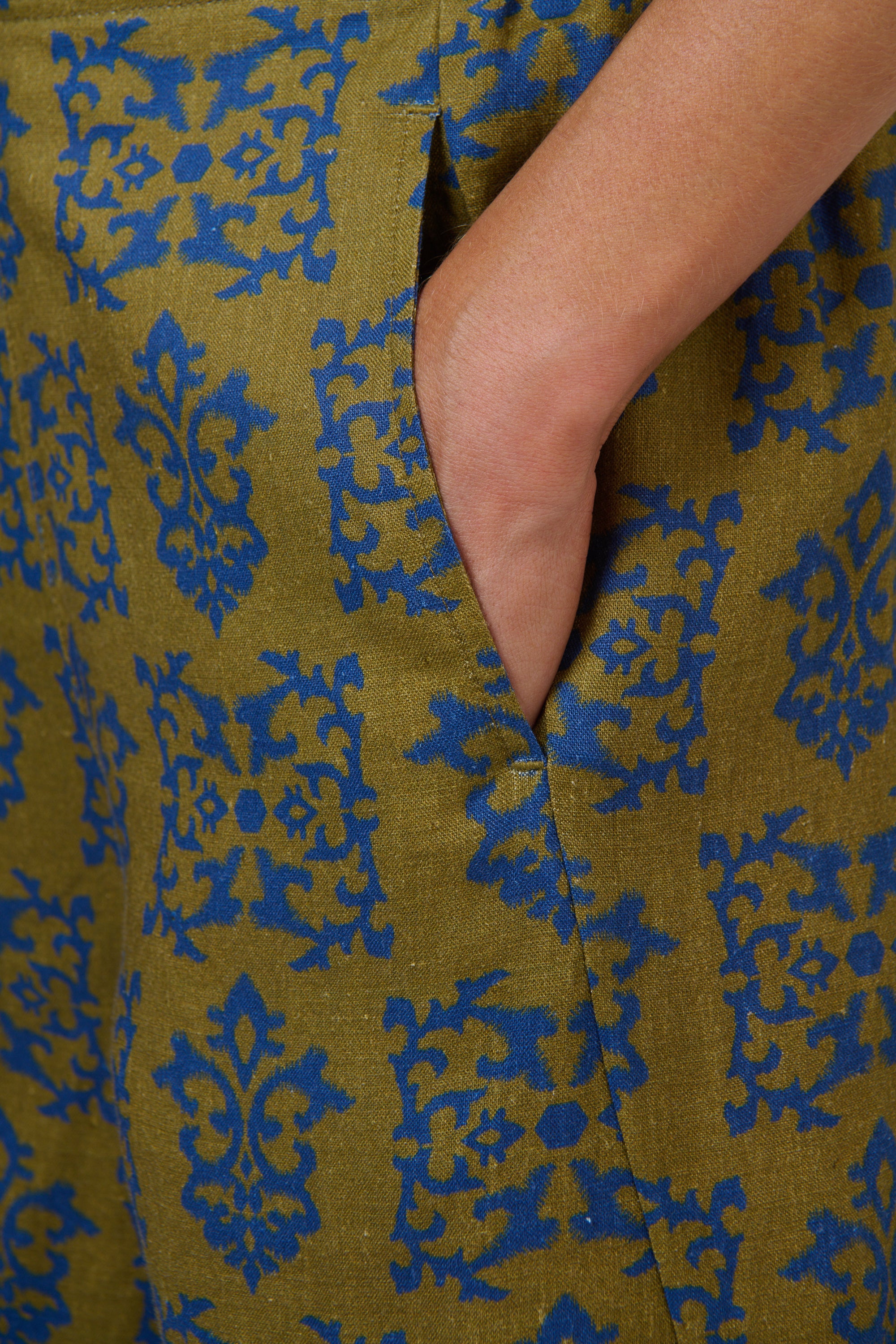 Naturals | Linen Pants | Motif