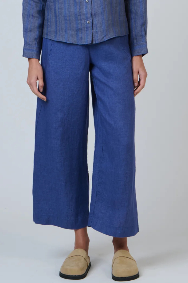 Naturals | Flat Front Pants with Internal Pocket | Placid