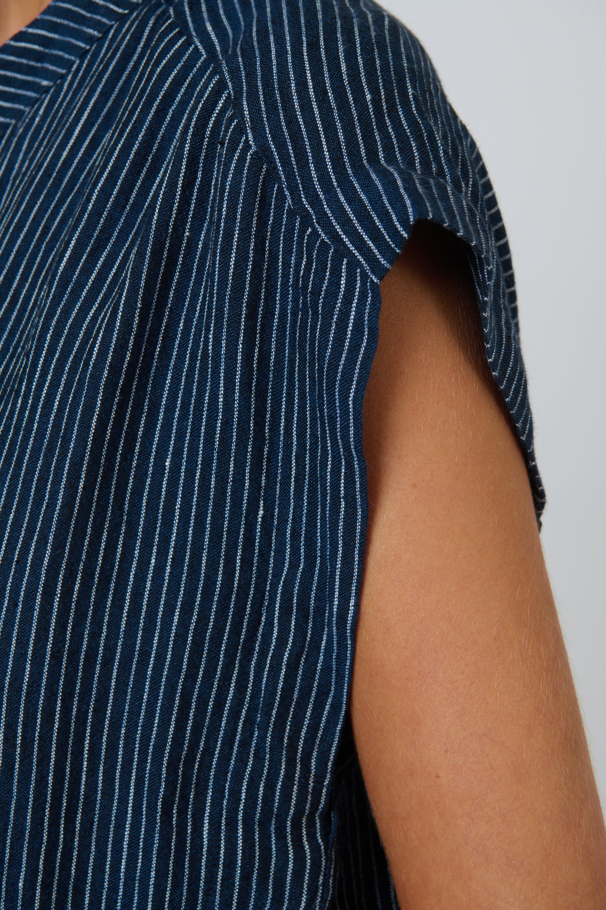 Naturals | Linen Button Through Top | Streamlined