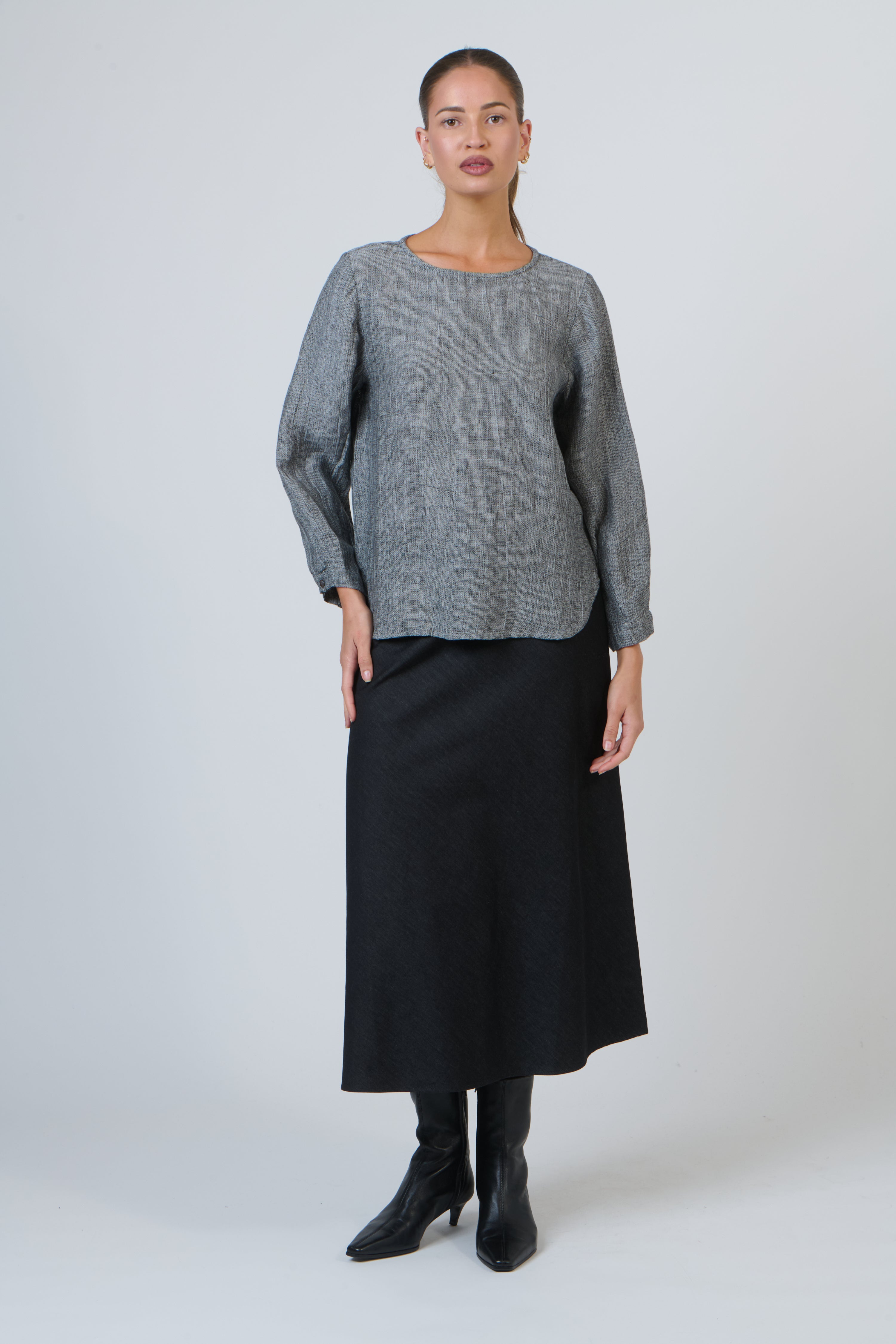 Naturals | Round Neck Top with Side Splits | Cinder