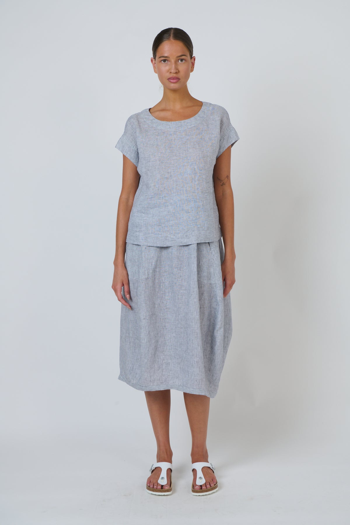 Naturals | Linen Top Round Neck | Sliver