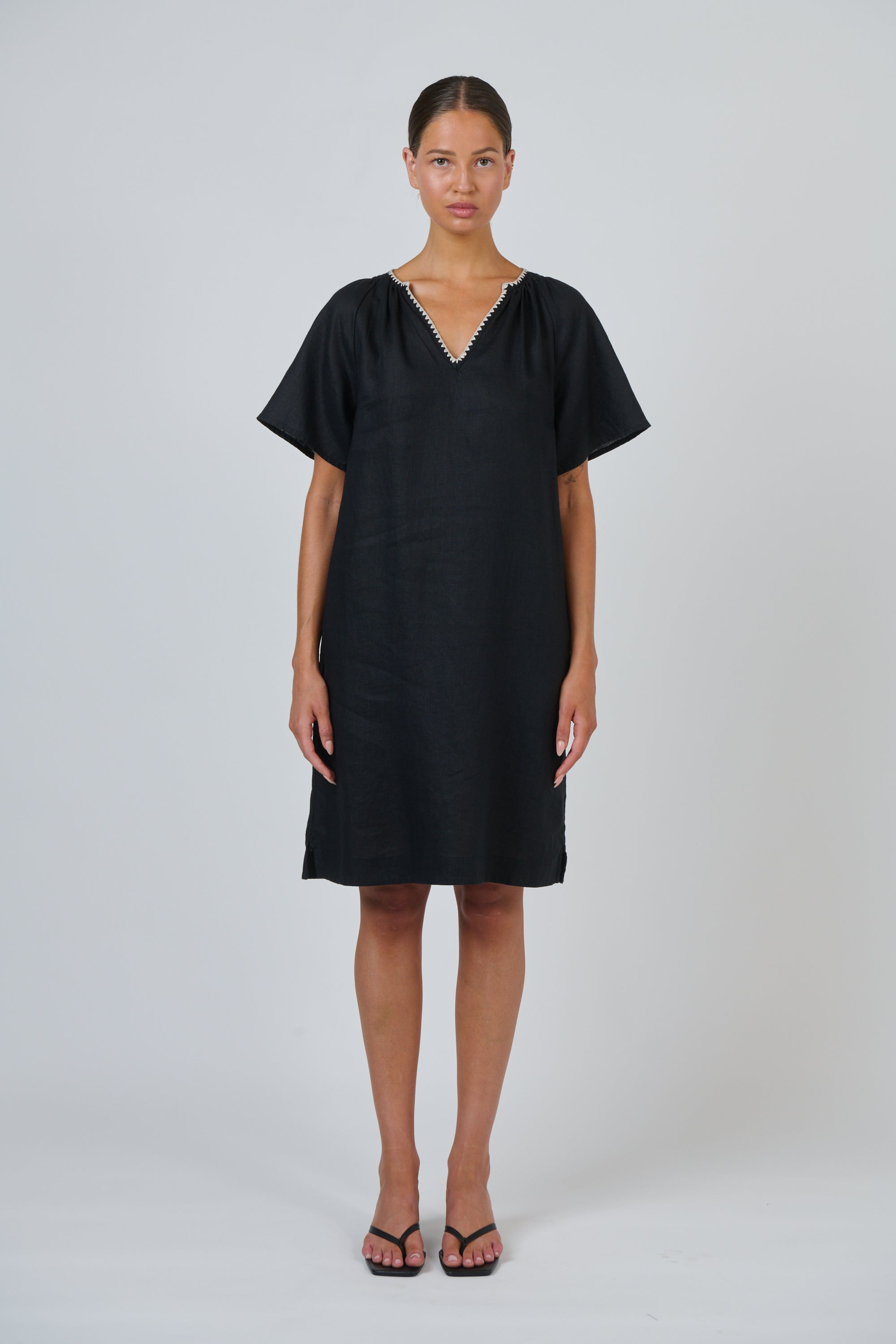 Naturals | Linen Dress | Black