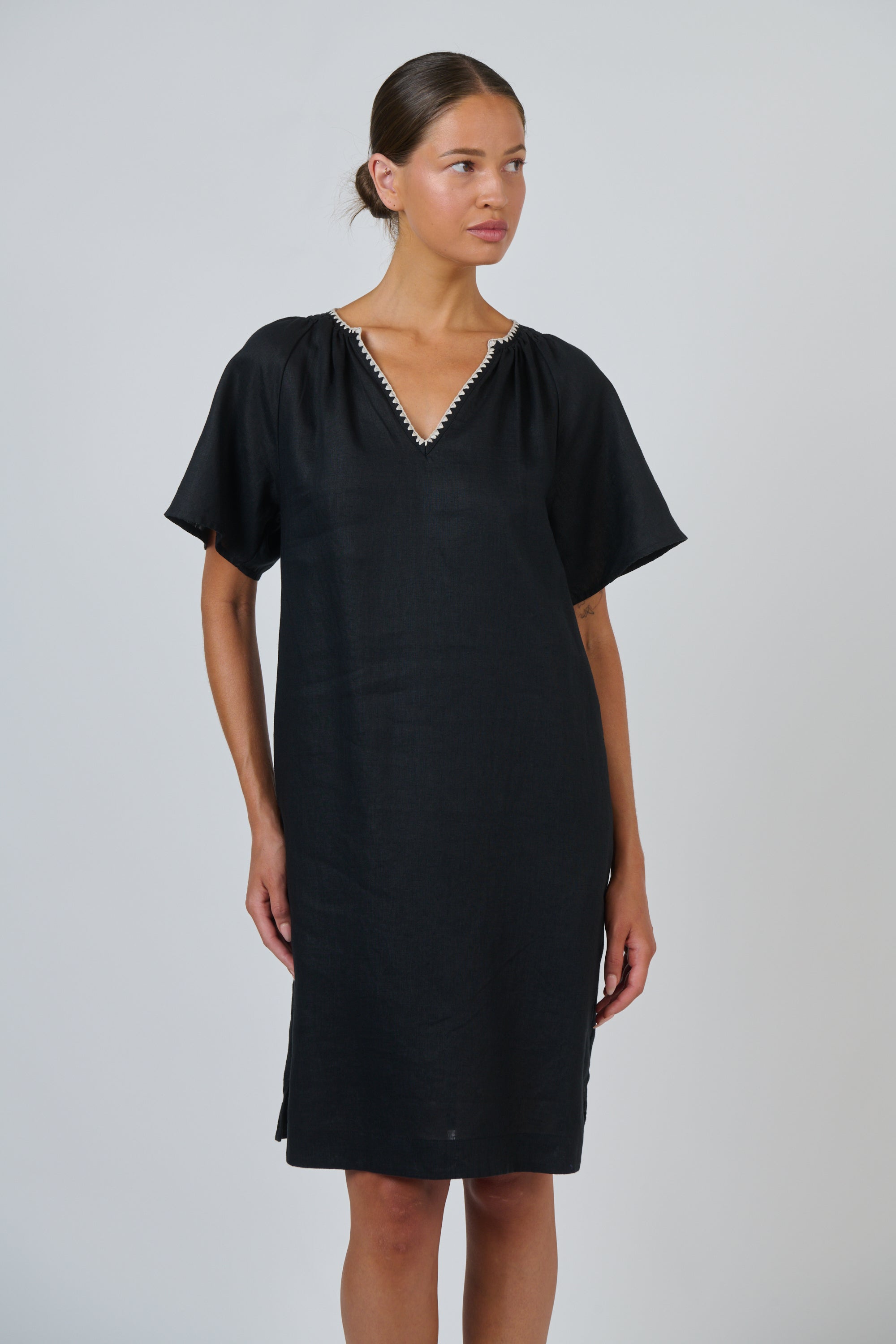 Naturals | Linen Dress | Black