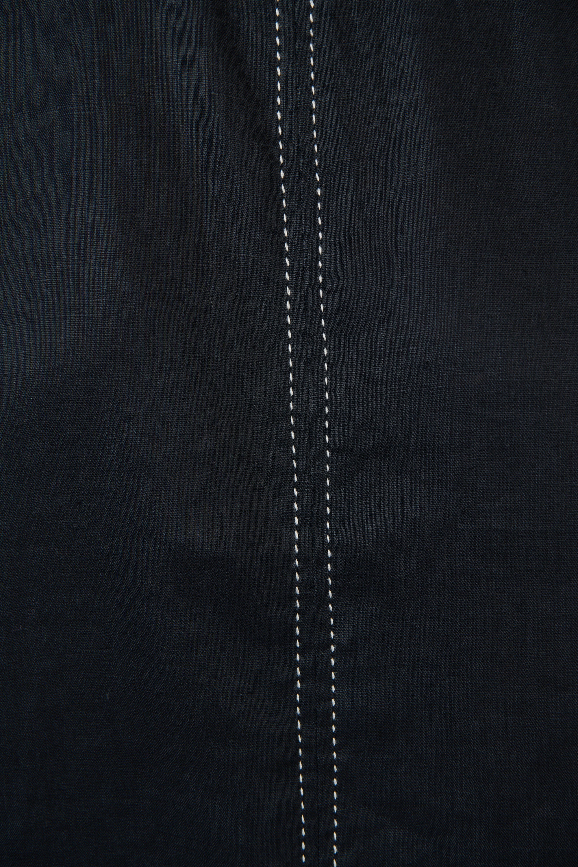 Naturals | Linen Top Contrasting Stitching | Black