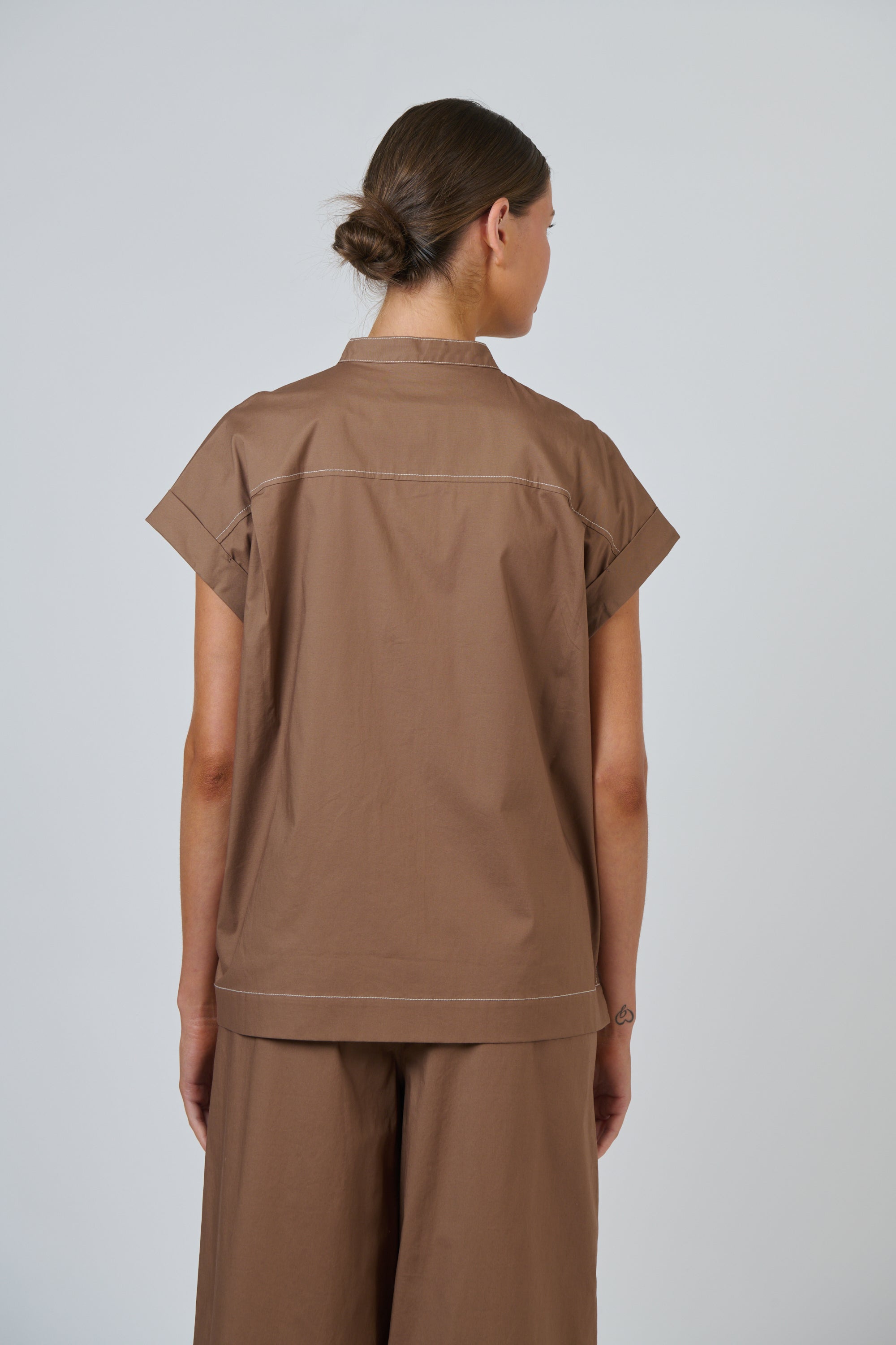 Naturals | Poplin Top with Contrast Stitching | Cookie