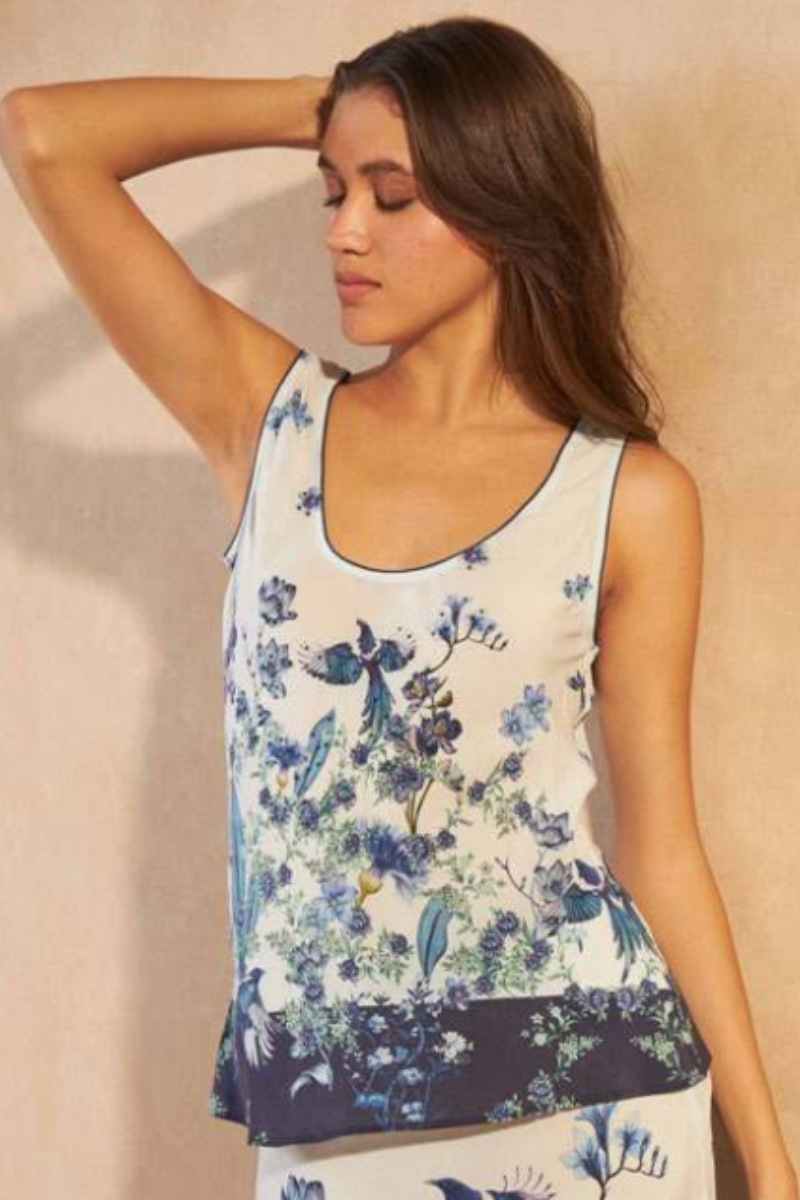 Inoa | Hibiscus Top | Flowers Blu