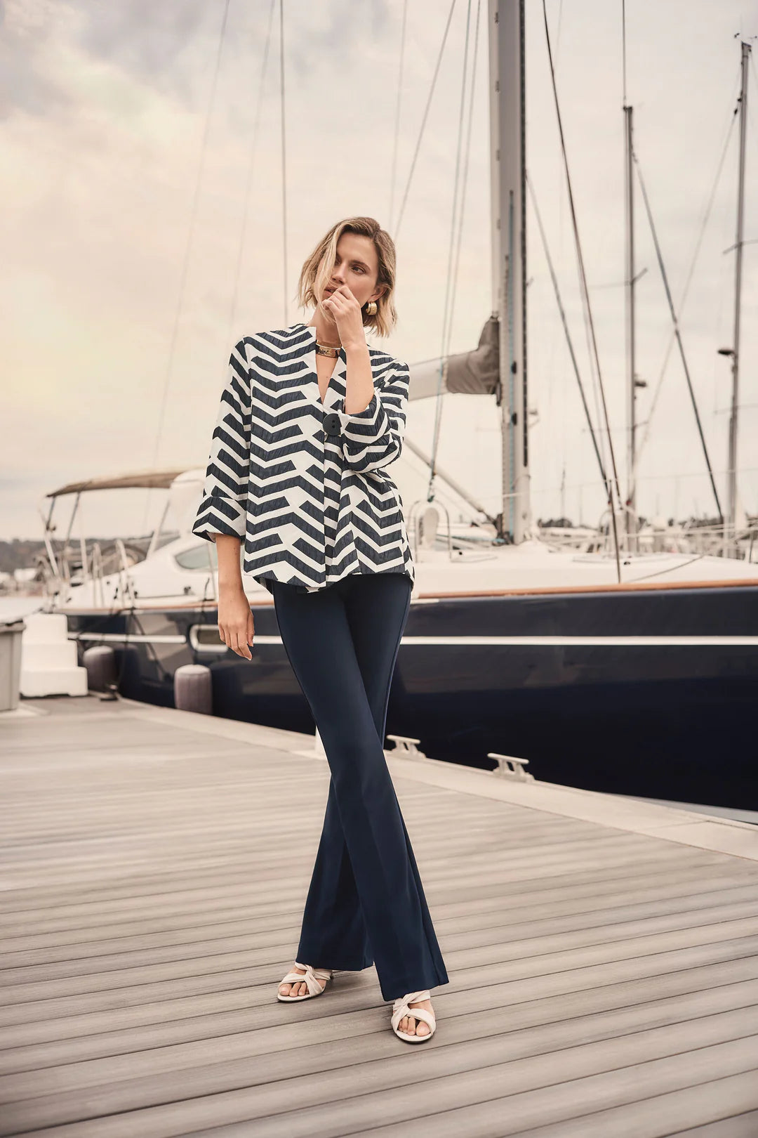 Joseph Ribkoff | Geometric Jacquard Trapeze Jacket | Navy/White
