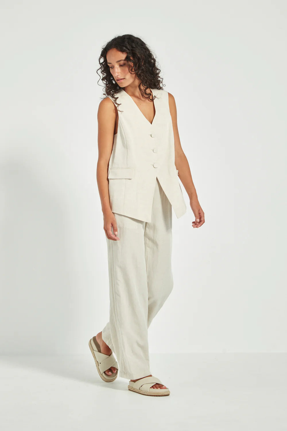 Verge | Loretta Vest | Cashew