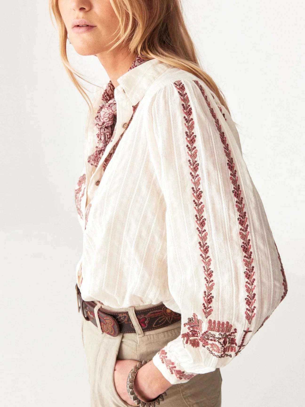Maison Hotel | Linda Blouse | Dusty Springfield