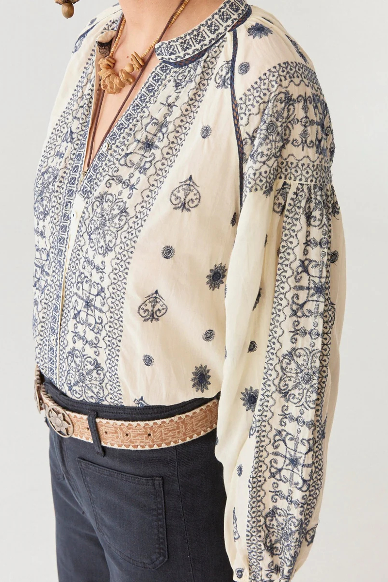 Maison Hotel | Stephanie Blouse | Off White