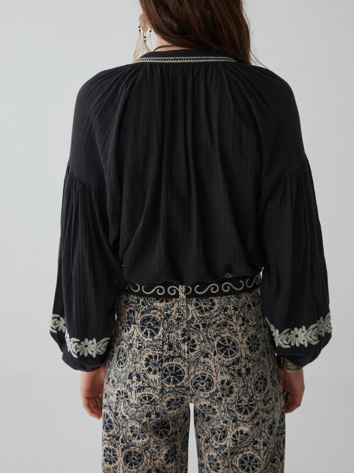 Maison Hotel | Tina Blouse | Lucciola Nott