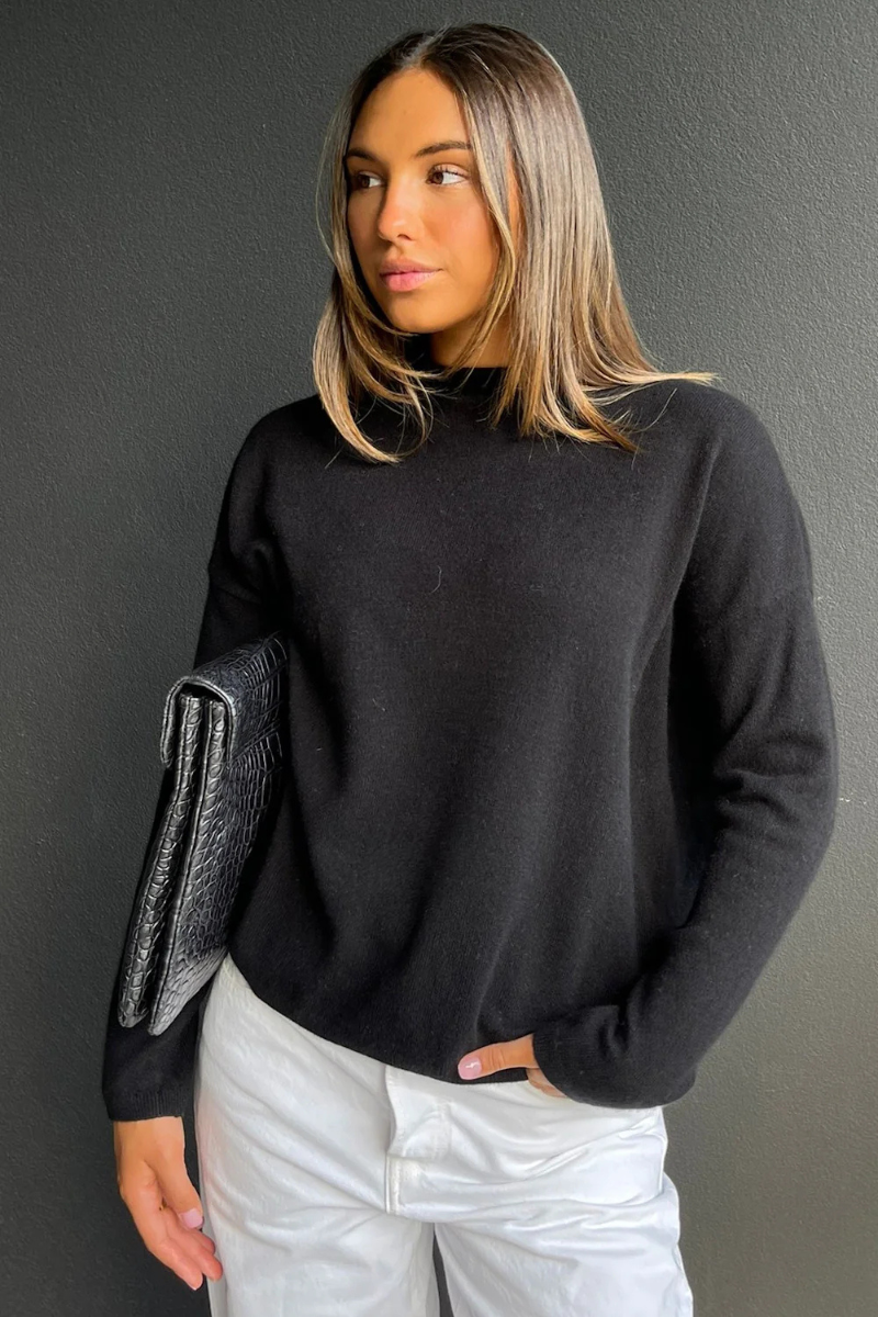 Mia Fratino | Sloane Mockneck | Black