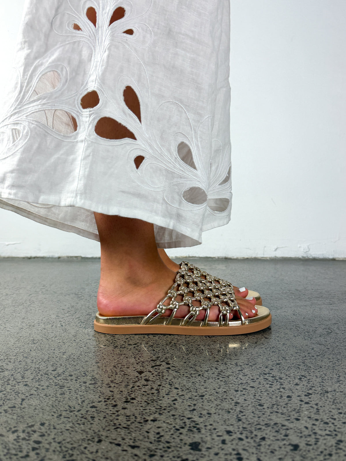 Minx | Amalfi Woven Slide| Metallic Gold Knot