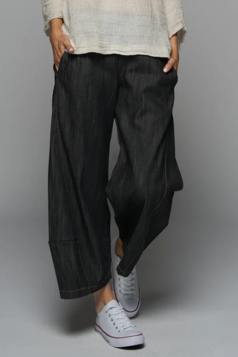 Muse | Sanne Pant | Black Denim