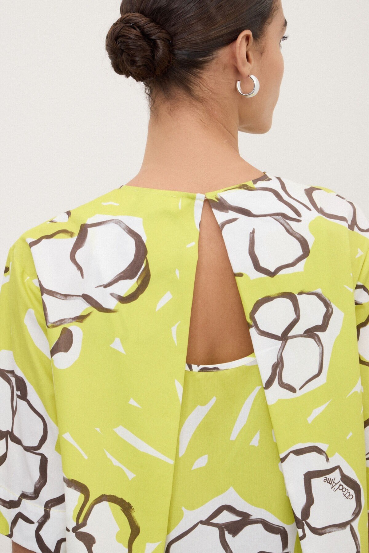 Ottod'Ame | Open Back Blouse | Lime Floral