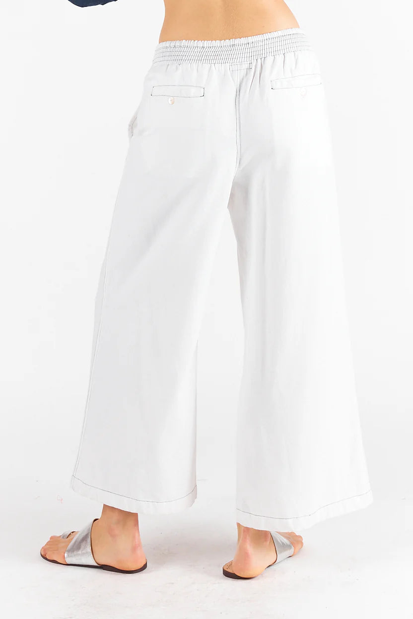 Ruby Yaya | Pula Pant with Navy Stitching | White
