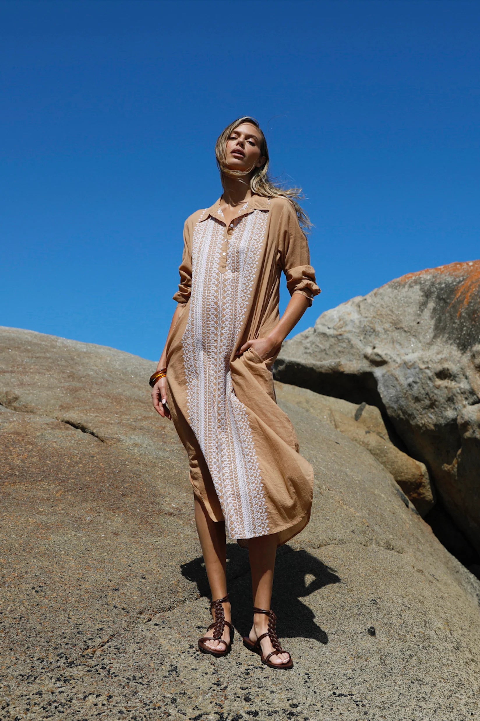 One Season | Fes Gilli Embroidery | Tan/White