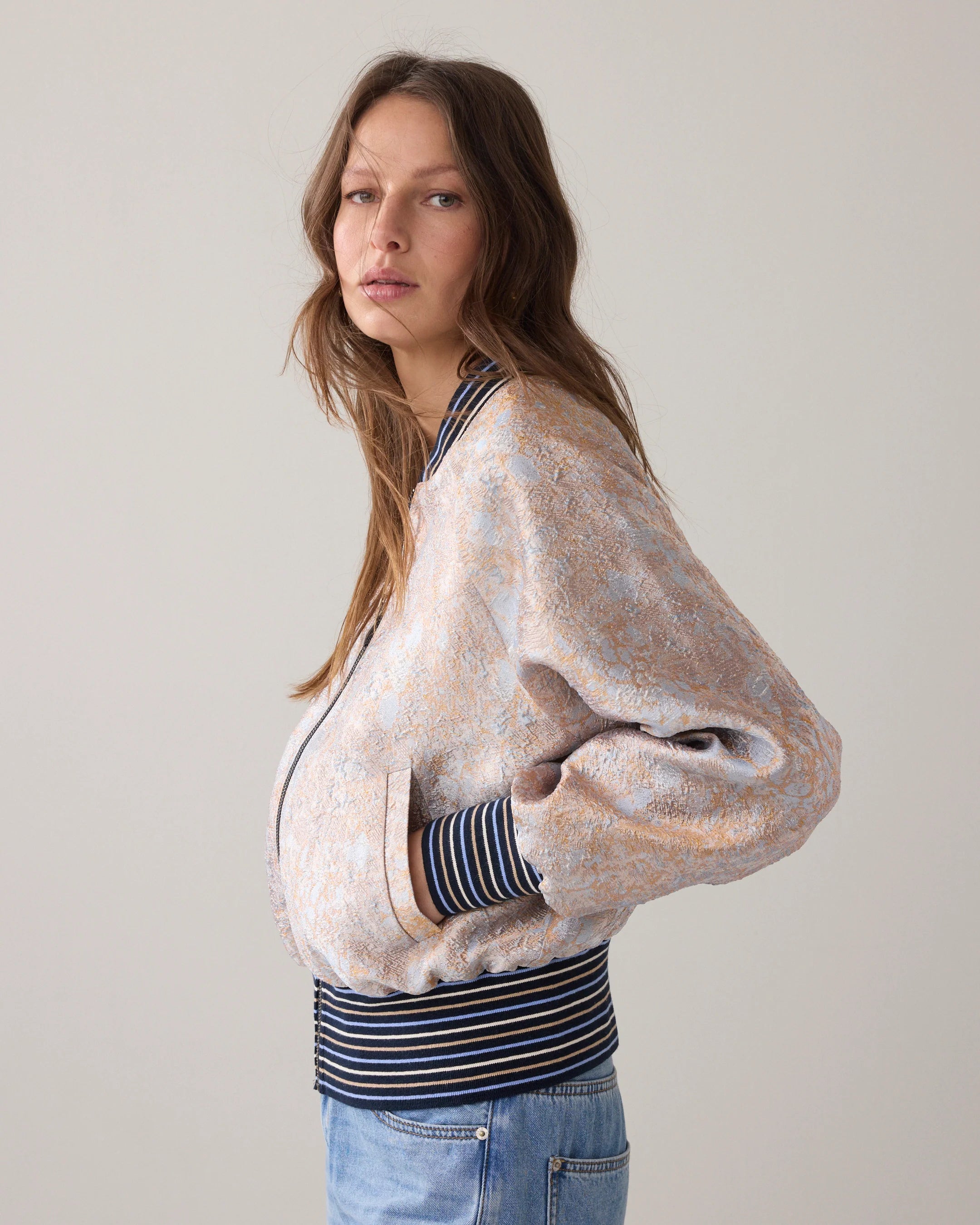 Summum | Soft Jacquard Ribbed Hem Jacket | Blue/Gold