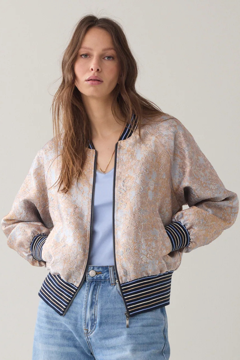 Summum | Soft Jacquard Ribbed Hem Jacket | Blue/Gold