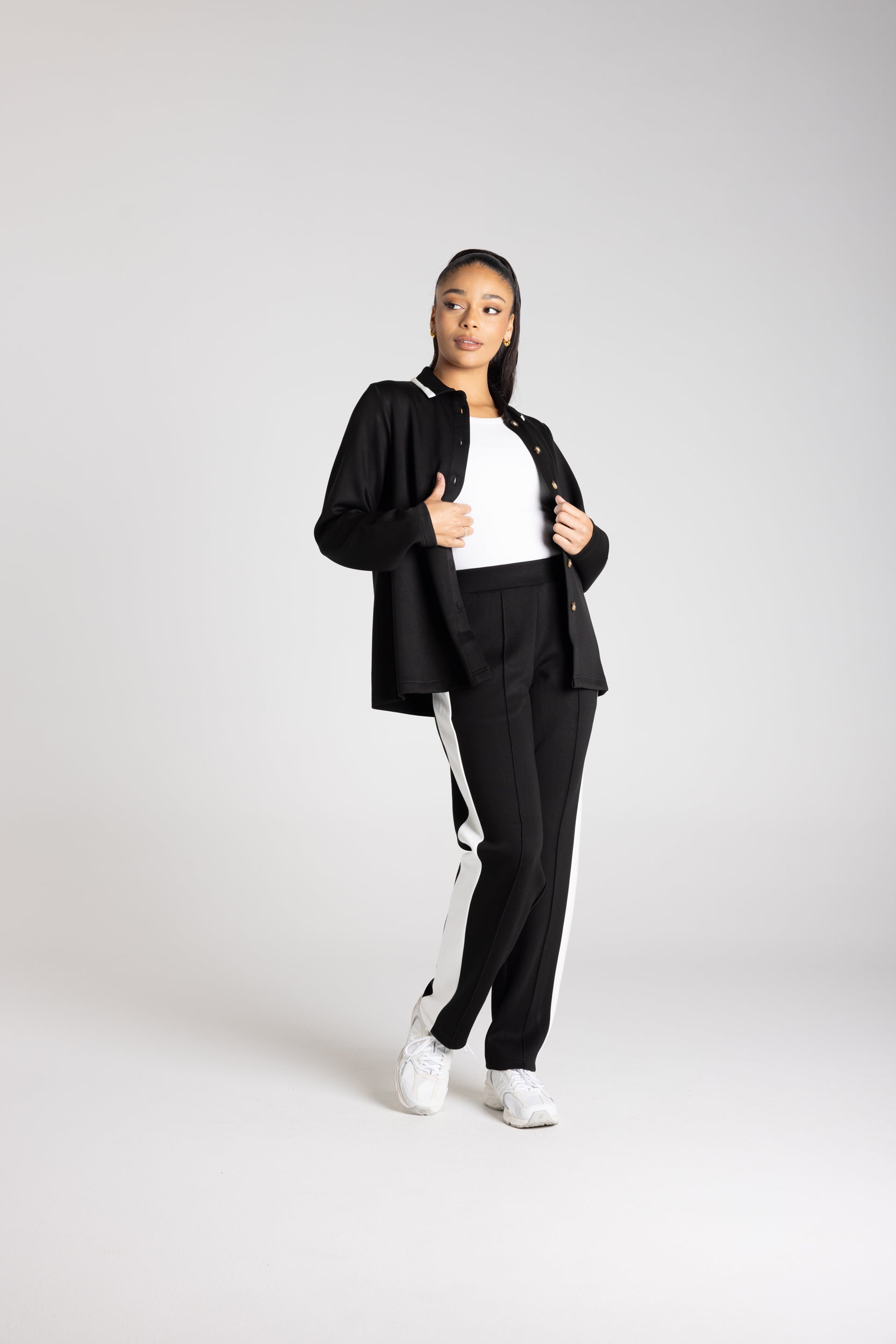 Two T's | Travel Pant | Black/Ivory