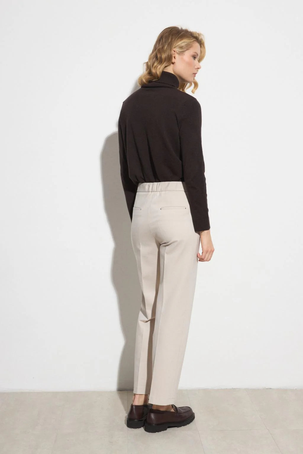 Tinta & Bariloche | Venus Pull Up Pants | Beige