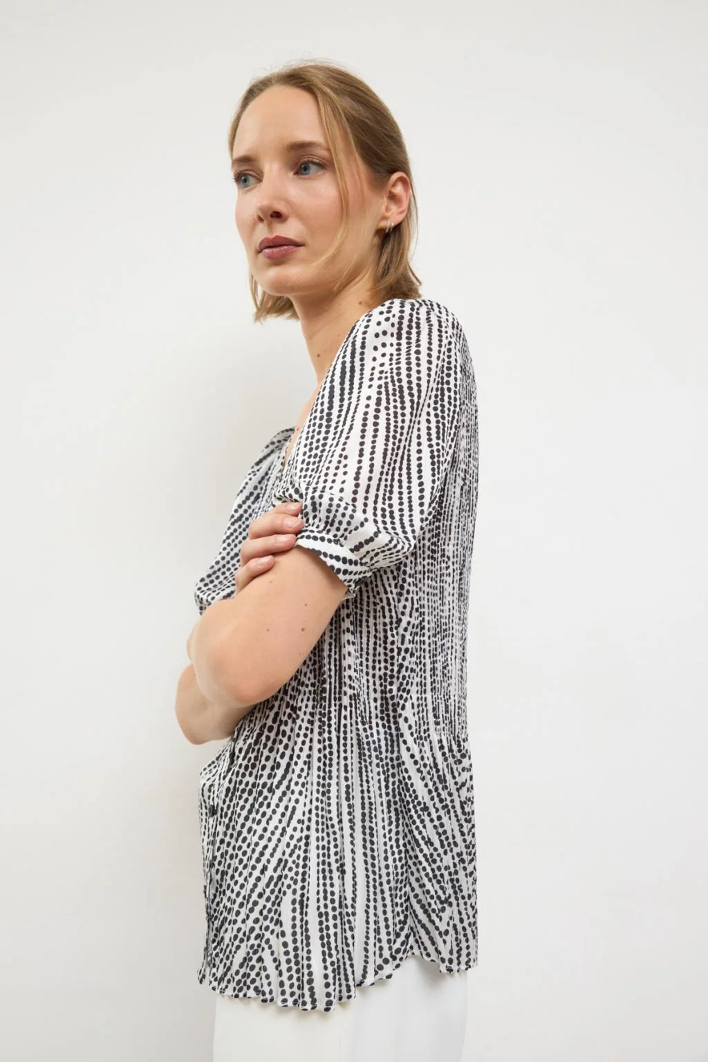 Tinta & Bariloche | Bachata Blouse | Black