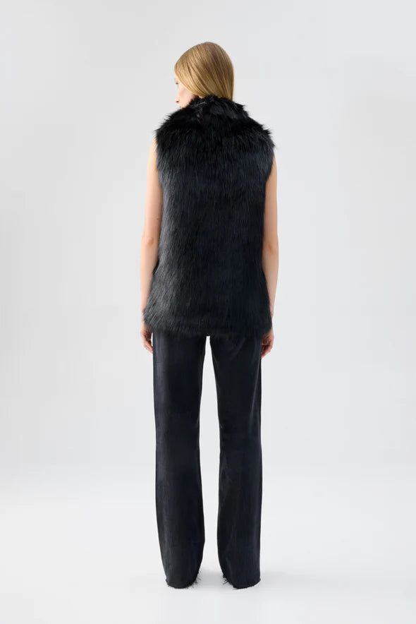 Unreal Fur - Premium Vest - Black