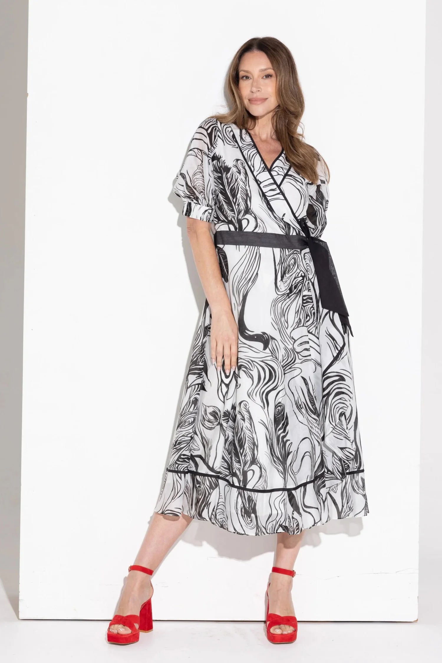 Kamare | Villa Wrap Dress | Black/White