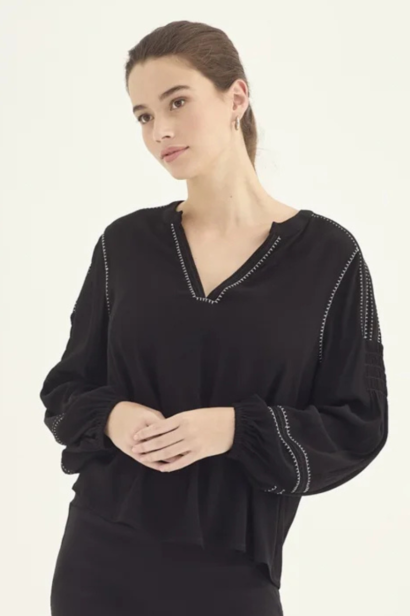 Verge | Myra Blouse | Black