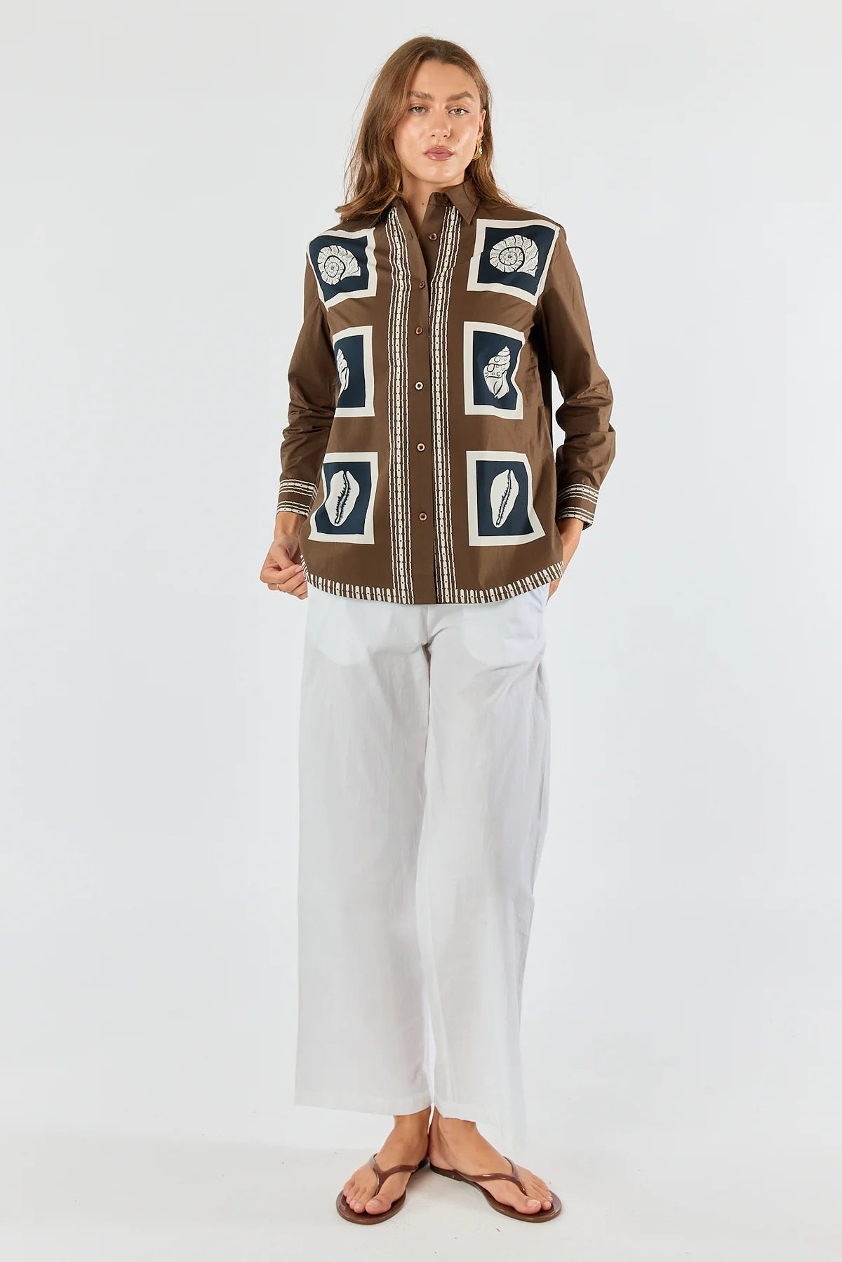 Itami | Seashell Printed Shirt | Brown