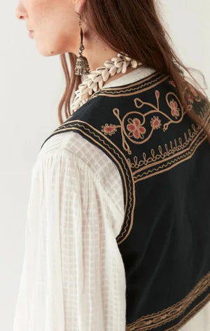 Maison Hotel | Gabri Vest | Onyx