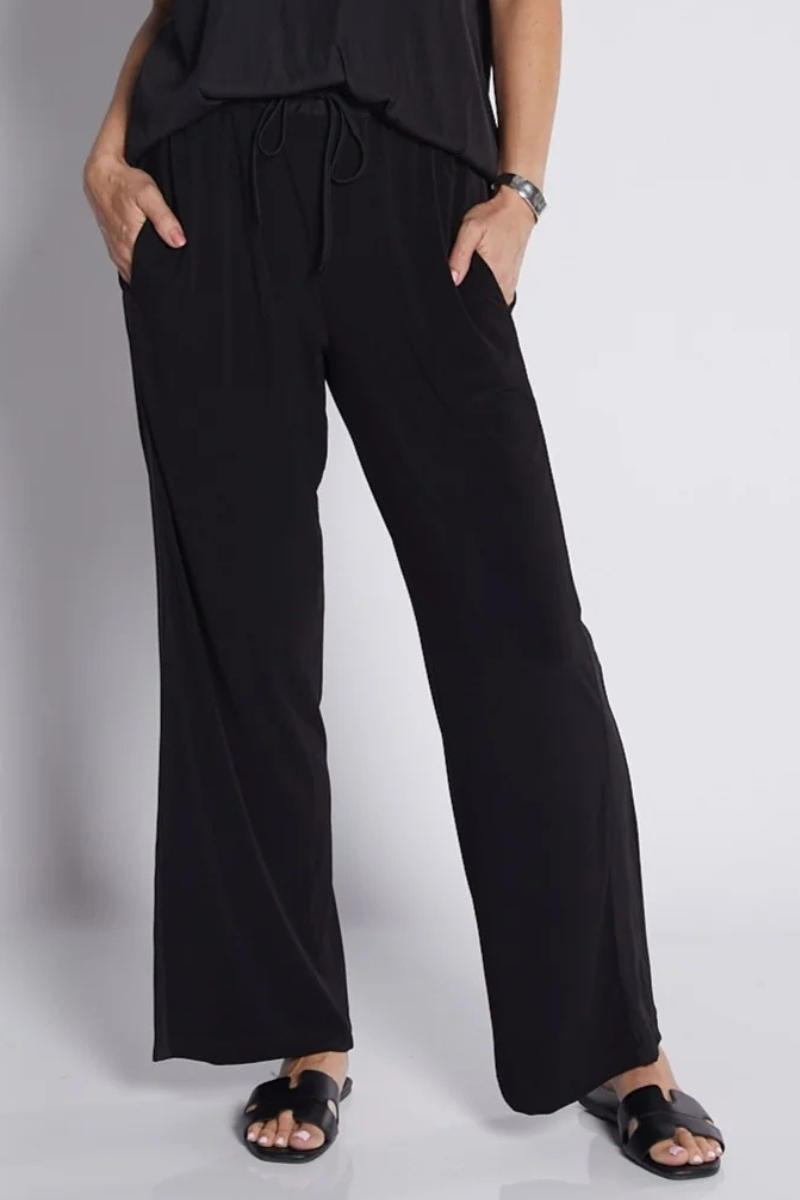Philosophy | Cordelia Jersey and Silky Spliced Relaxed Pant | Black