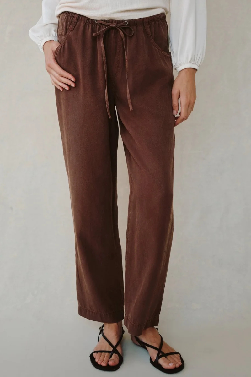 Bella Dahl | Pull on Trouser | Saddle Brown